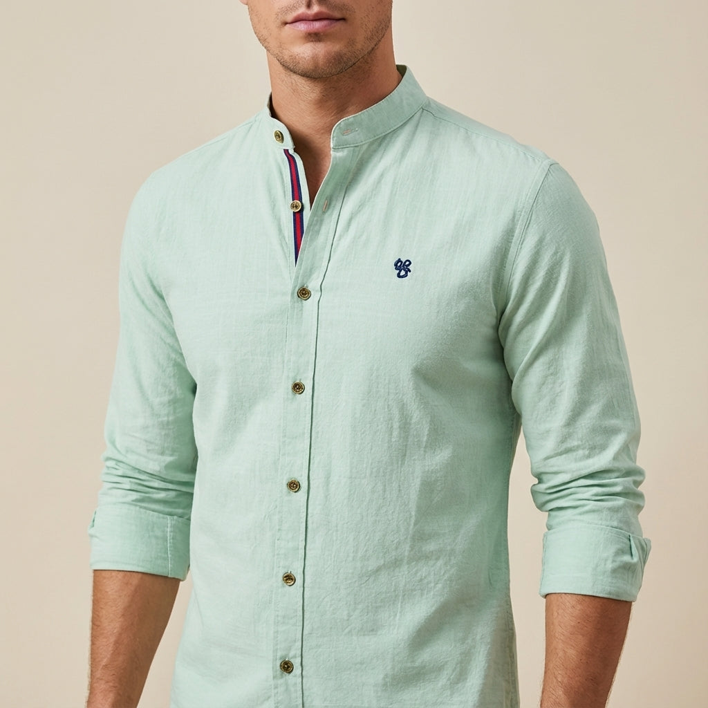 Herrhemd mit langen Ärmeln, klassischer Schnitt